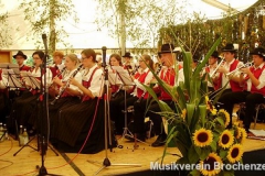 img_1409866997_240
